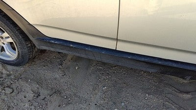 2004-2010 Bmw X3 Passenger Right Lower Rocker Panel Moulding Side Skirt Oem