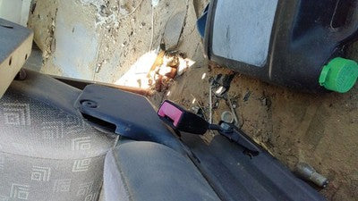 02-06 Dodge Sprinter Van 3500 Passenger Right Front Seat Belt Buckle Receiver
