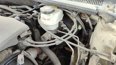 2004-2005 Buick Lesabre Power Brake Booster With Master Cylinder Pair Set Oem