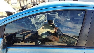 2014-2016 Nissan Versa Note Driver Left Front Side Window Door Glass Oem