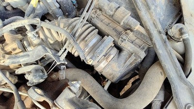1997 Buick Century Complete Air Intake Cleaner Filter Box Housing With Tube 3.1L
