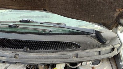 1996-2002 Chrysler Town & Country Driver Left Windshield Wiper Arm Blade Lever