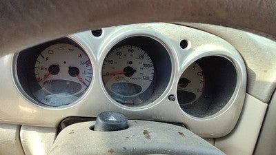 2002 Chrysler Pt Cruiser Speedometer Cluster Instrument Gauges Panel Oem Dash