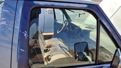 1980-1986 Ford F150 Passenger Right Front Side Window Door Glass Oem