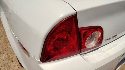 2008-2012 Chevy Malibu Driver Left Tail Light Brake Lamp Oem Rear Outer 25879098