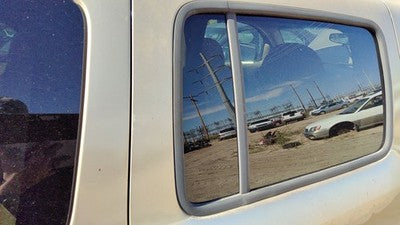 2006-2011 Chevy Hhr Passenger Right Rear Vent Window Back Door Glass With Frame