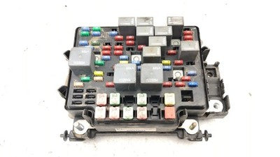 03-05 Silverado 1500 5.3l Engine Fuse Box Power Distribution Panel 15201928