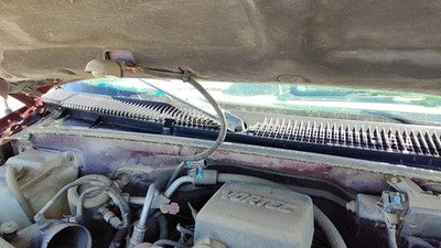1999 Gmc Yukon Windshield Wiper Cowl Vent Trim Panel Oem Cover
