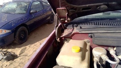 1988 Gmc Sierra 2500 Passenger Right Hood Hinge Assembly Oem Red 15616750