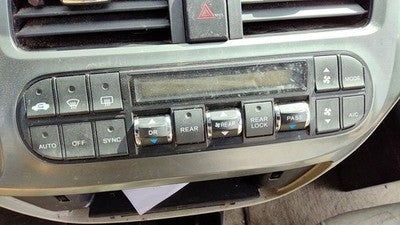 2005-2007 Honda Odyssey Temperature Control Module In Dash Heater Ac Head Unit