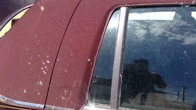 93 Cadillac Fleetwood Passenger Right Rear Vent Window Back Door Glass Wh Frame