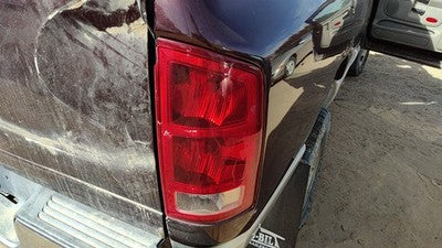 2003-2006 Dodge Ram 2500 Passenger Right Tail Light Brake Lamp Oem Rear Chipped
