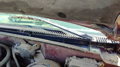 1994-2000 Gmc Yukon Driver Left Windshield Wiper Arm Oem Blade Lever 15043064