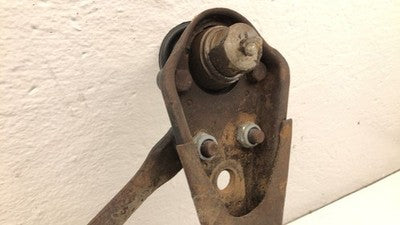 1970-1973 Nissan Datsun 240Z Passenger Right Front Lower Control Arm Oem A Arm