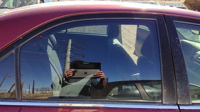 2002-2006 Toyota Camry Passenger Right Rear Side Window Door Glass Oem Back