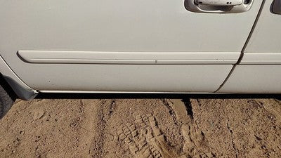 05-07 Dodge Caravan Driver Left Front Moulding From Door Trim Strip White Pw1