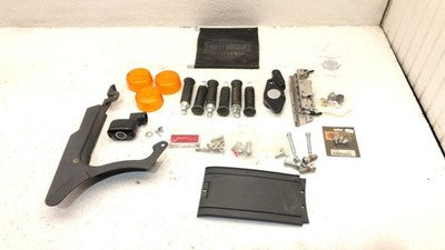 00 Davidson Misc Items Turn Signal Lens Saddlebag Hinge Pegs Stainless Hardware