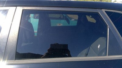 2011-2015 Kia Sorento Driver Left Rear Side Window Door Glass Oem Back