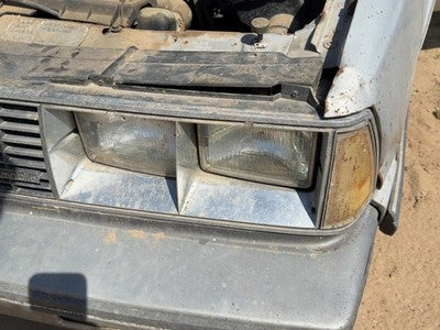 1986 Olds 88 Driver Left Head Light Oem Front Lamp 22524010
