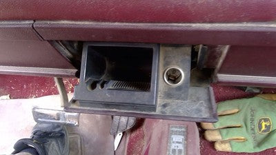 1988 Gmc Sierra 2500 Ash Tray Assembly Oem Slide Out Dash Red 15636806