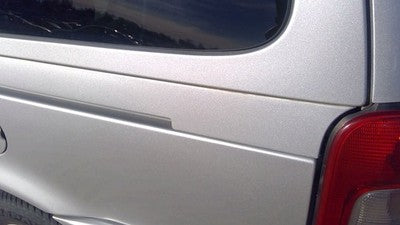 2002 Chevy Venture Driver Left Rear Moulding On Quarter Panel Oem Silver 12u