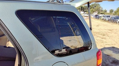 2002-2007 Ford Escape Driver Left Rear Quarter Glass Back Side Window Oem