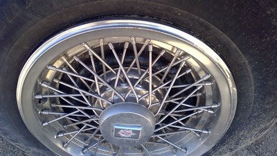 1984-1985 Olds 88 15" Wheel Cover Oem Wire Type Hub Cap Factory Spoke Design