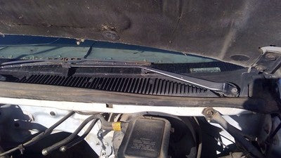 1994 Chevy Caprice Driver Left Windshield Wiper Arm Oem Blade Lever