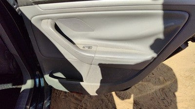 2005-09 Vw Jetta Passenger Right Rear Inside Door Trim Panel Only Oem Back Gray