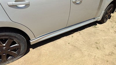 07-12 Sentra Sr Passenger Right Lower Rocker Panel Moulding Side Silver K23