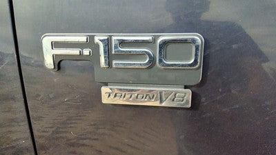 1999 Ford F150 Passenger Right Badgefrom Fender Oem