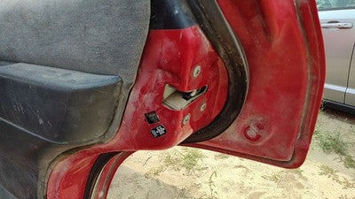 1995 Nissan Pathfinder Passenger Right Rear Door Latch With Rods/Cables Oem Back
