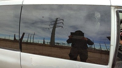 96-00 Chrysler Town & Country Passenger Right Rear Side Window Door Glass Back