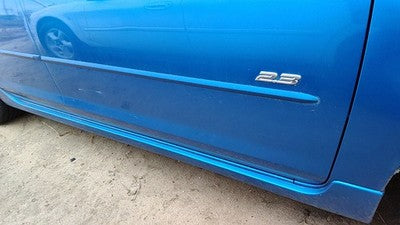 04-06 3 Passenger Right Front Moulding From Door Trim Strip 27B Winning Blue