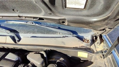 2005 Hyundai Xg350 Driver Left Windshield Wiper Arm Oem Blade Lever 983103D050