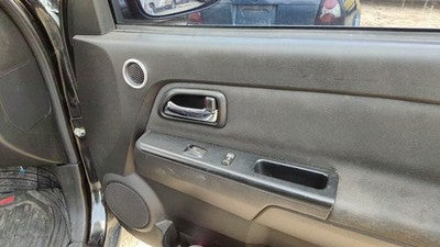 2007-12 Gmc Canyon Passenger Right Front Door Trim Panel With Switches Ebony 19J