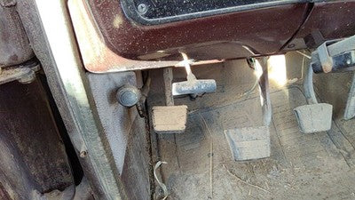 1983 Gmc Sierra C3500 Parking Brake Pedal Assembly Oem Complete Emergency Unit