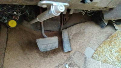 1981 Chevy Malibu Gas And Brake Pedal Assembly Automatic Transmission