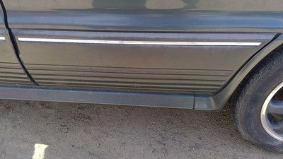 1991 Mitsubishi Galant Vr-4 Driver Left Rear Moulding From Door Back Trim Green