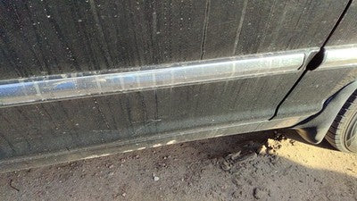 04-05 Hyundai Xg350 Passenger Right Front Moulding From Door Trim Strip Black