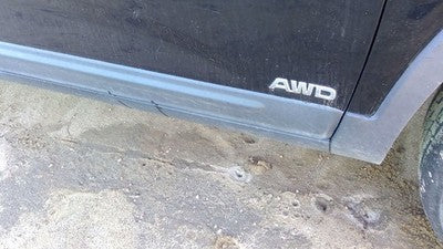 11-15 Kia Sorento Passenger Right Front Moulding From Door Trim Strip Gray H9