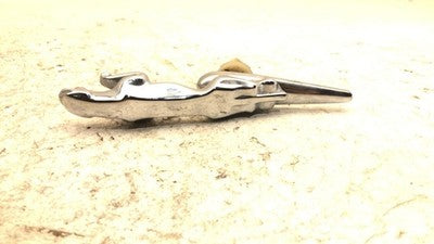 95-03 95-03 Jaguar Xj Xj6 Xj8 Hood Emblem Ornament Badge Oem