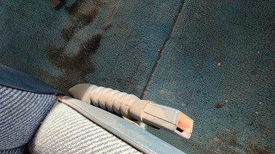 1995 Gmc Van 3500 Passenger Right Front Seat Belt Buckle Receiver Oem Blue