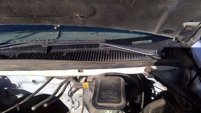 1994 Chevy Caprice Driver Left Windshield Wiper Arm Oem Blade Lever