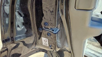 2002-2009 Chevy Trail Blazer Driver Left Rear Door Latch With Rods/Cables Back