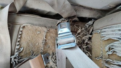 1981 Chevy Malibu Driver Left Front Seat Belt Buckle Receiver Oem Tan 4 Door