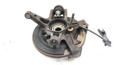 98-05 Mercedes Ml350 Passenger Right Rear Knuckle Assembly Stub Axle With Hub
