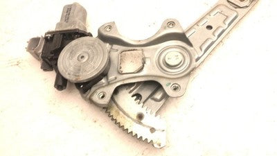 14-18 Nissan Altima Passenger Right Rear Power Window Regulator With Motor Back