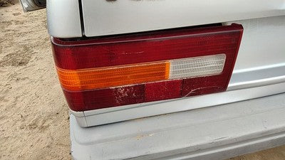 1990-1992 Volvo 740 Driver Left Tail Light Brake Lamp Oem Rear Cracked 35181635