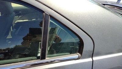 06-12 Ford Fusion Driver Left Rear Vent Window Back Door Glass With Frame Oem